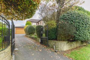 Photo 28- click for photo gallery